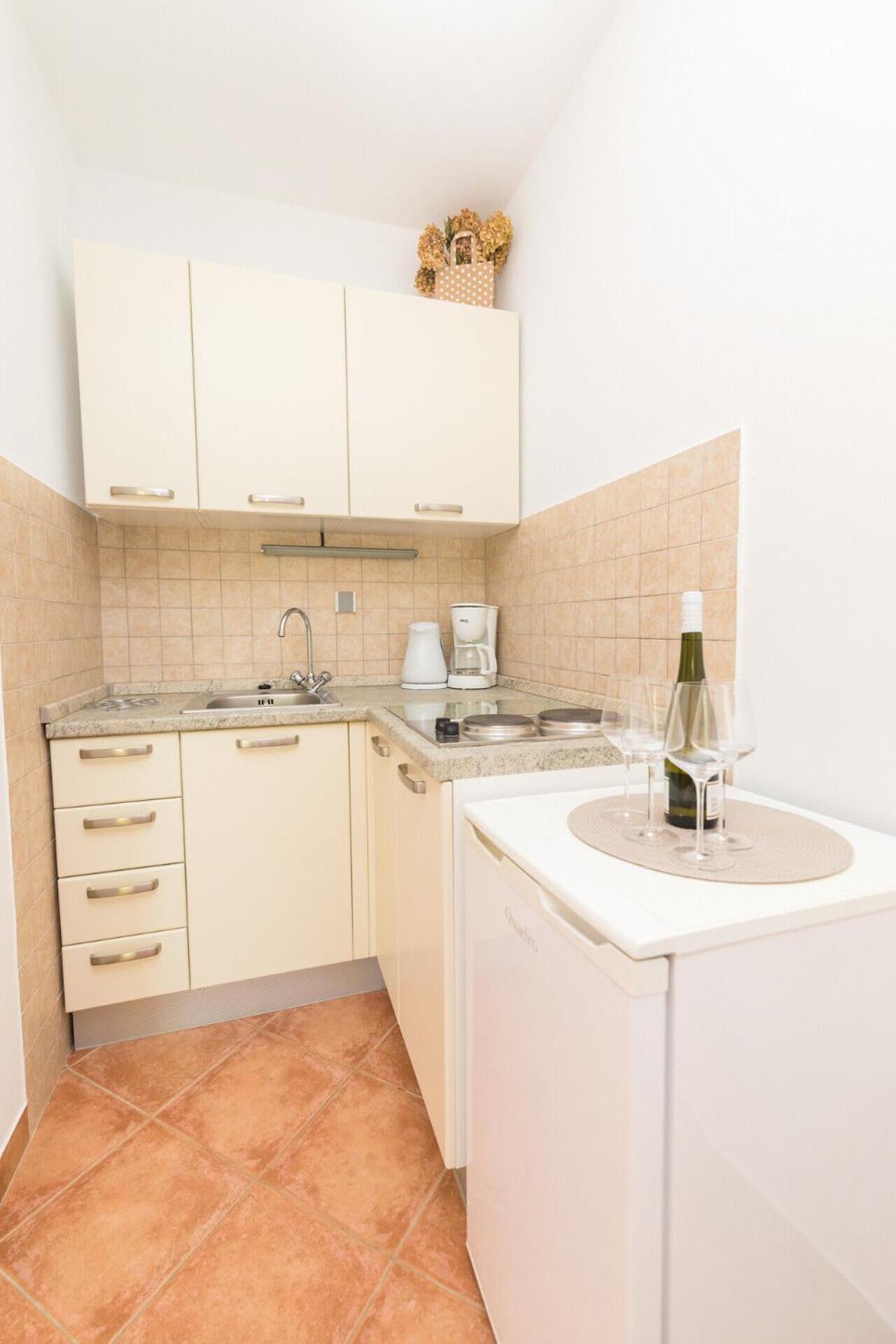 Apartments Seric Vrboska Eksteriør billede